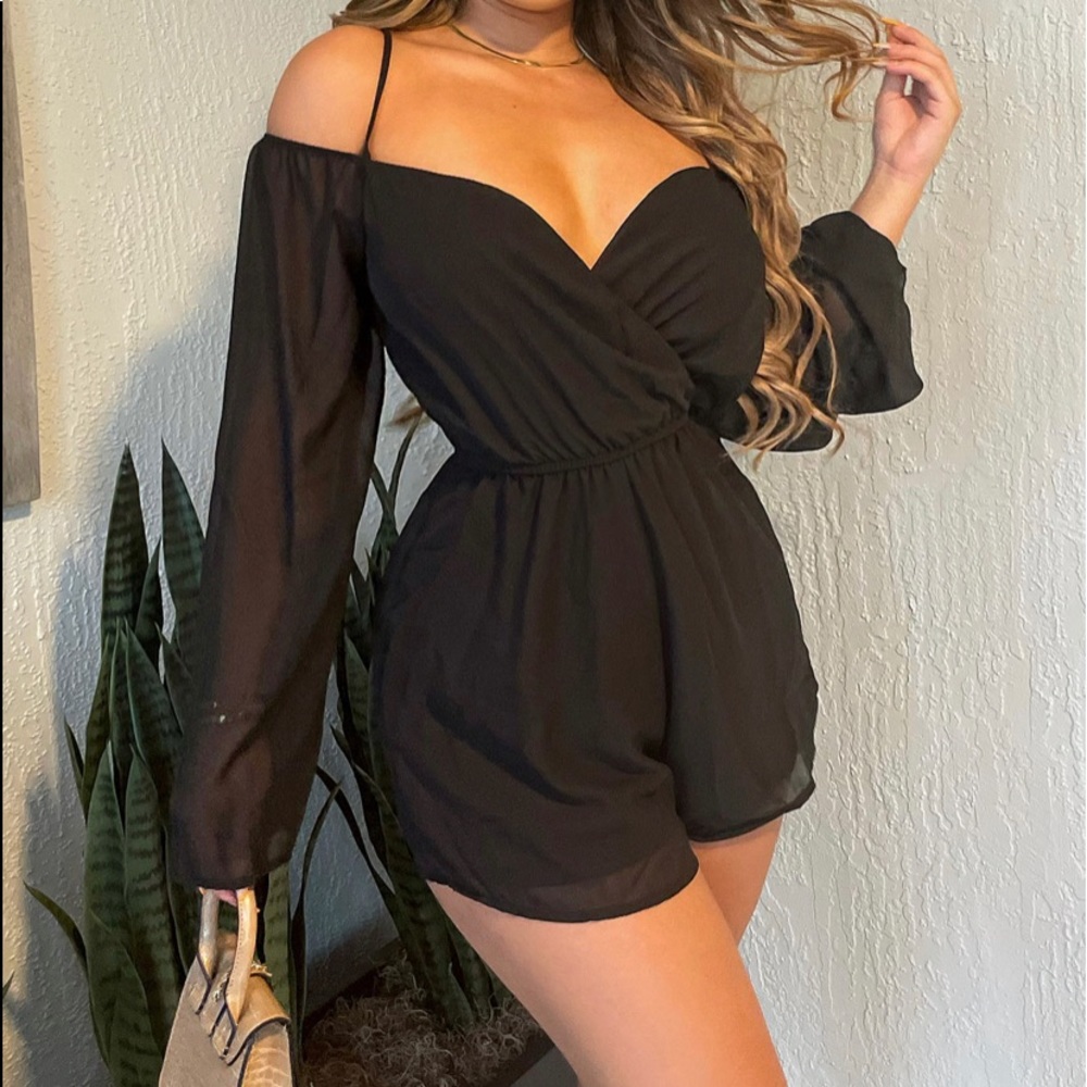 FASHION NOVA SWEET DAYS ROMPER - BLACK